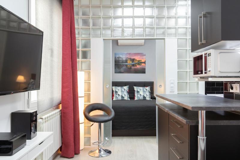 Gran Vía Apartment - image 5