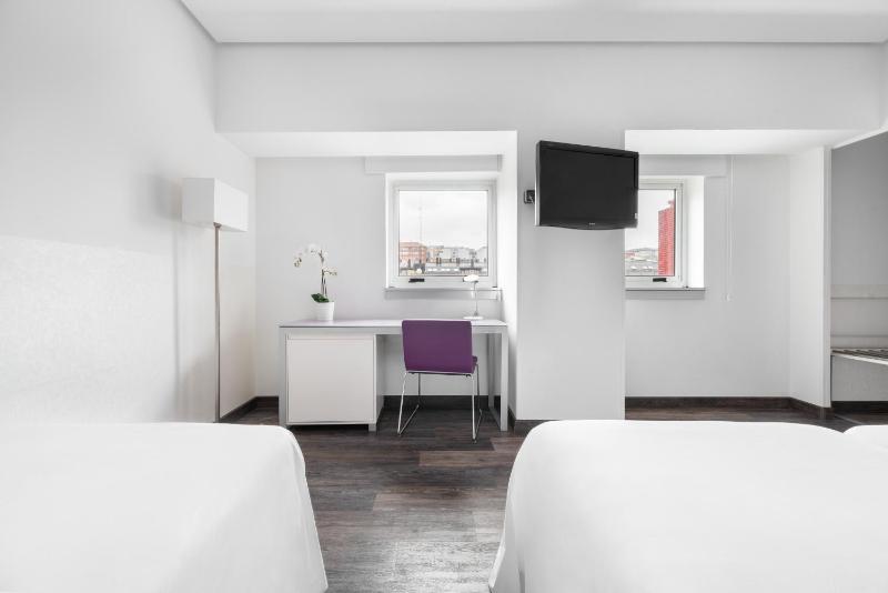 Triple Room image 3