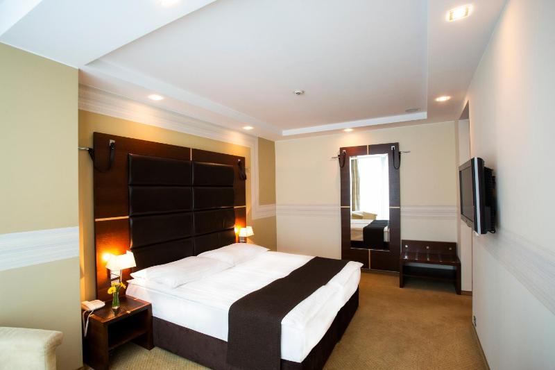 Art Hotel William - image 12