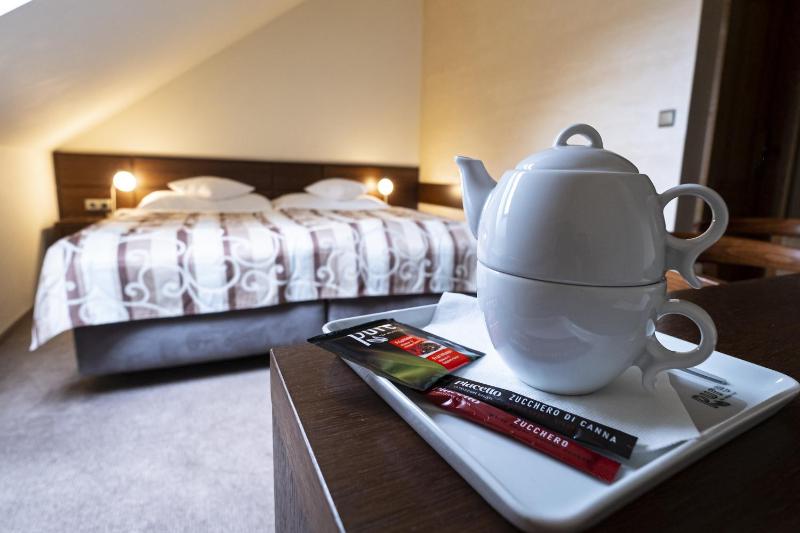 Economy Double or Twin Room - Attic image 2