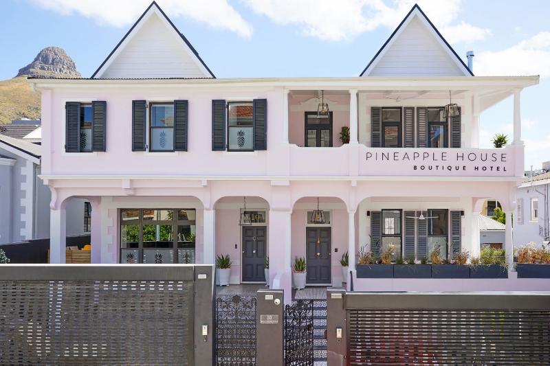 Pineapple House Boutique Hotel - image 4