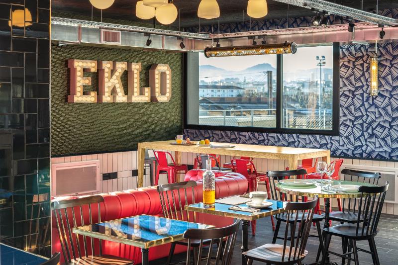 Eklo Hotels Clermont-Ferrand Centre Gare - image 1