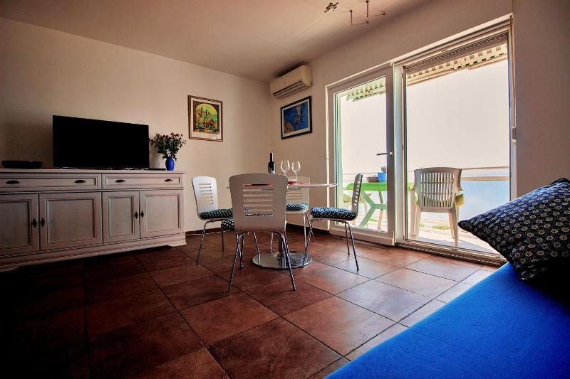 Sandy Beach Apartments - image 41