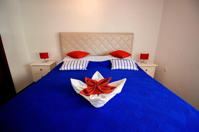 Sandy Beach Apartments - image 27