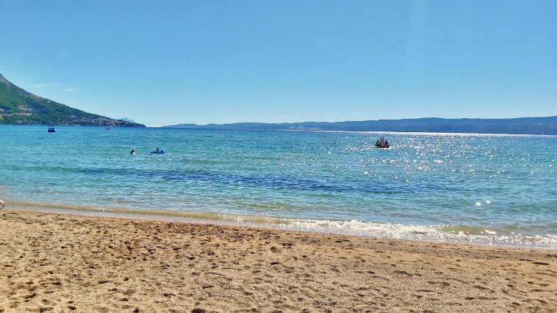 Sandy Beach Apartments - image 15