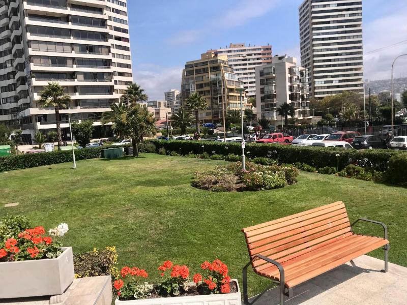 Departamento en Playa Acapulco viña del mar - image 11