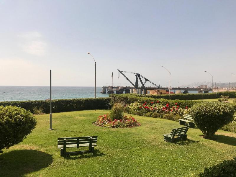 Departamento en Playa Acapulco viña del mar - image 1