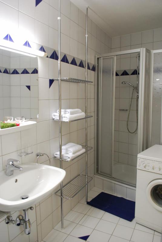Standard Apartment image 3