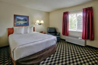 Room #18494410 image 1