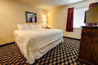 Room #18494410 image 4