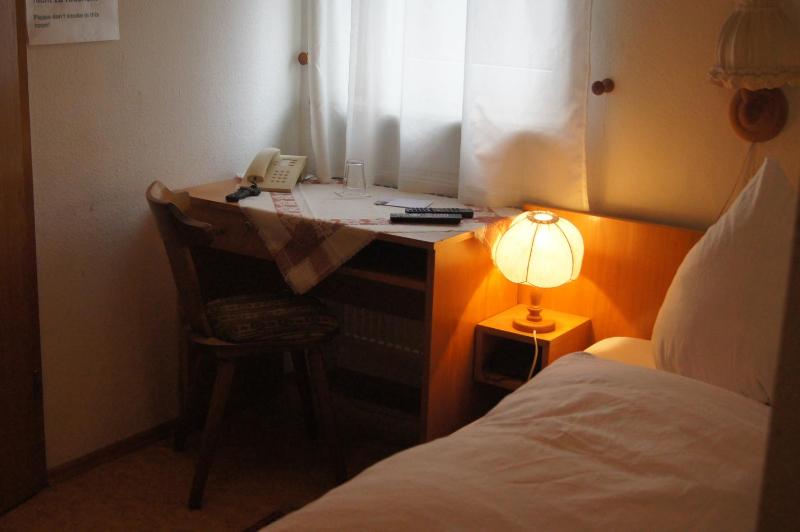 Single Room image 1