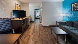 Room #41966811 image 3