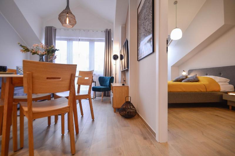 Apartamenty na Wyspie - Zdrojowa 24-26 - Parking - image 31