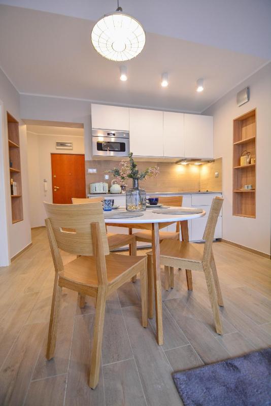 Apartamenty na Wyspie - Zdrojowa 24-26 - Parking - image 17