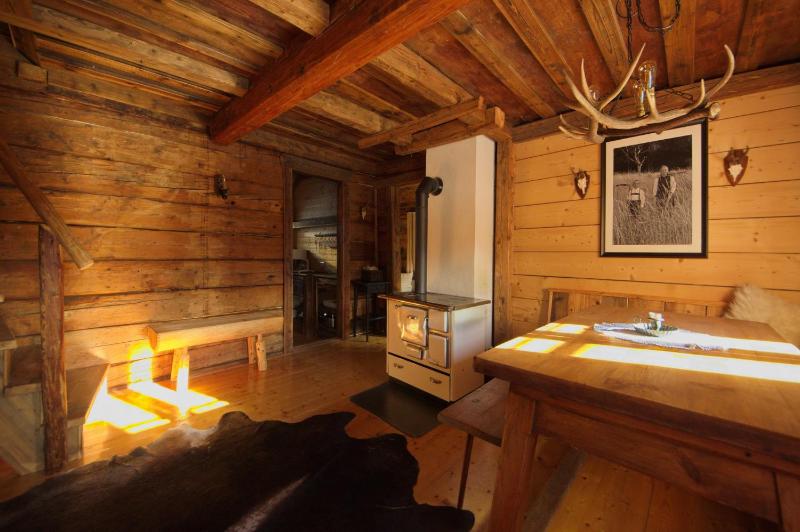Chalet with Bath image 4