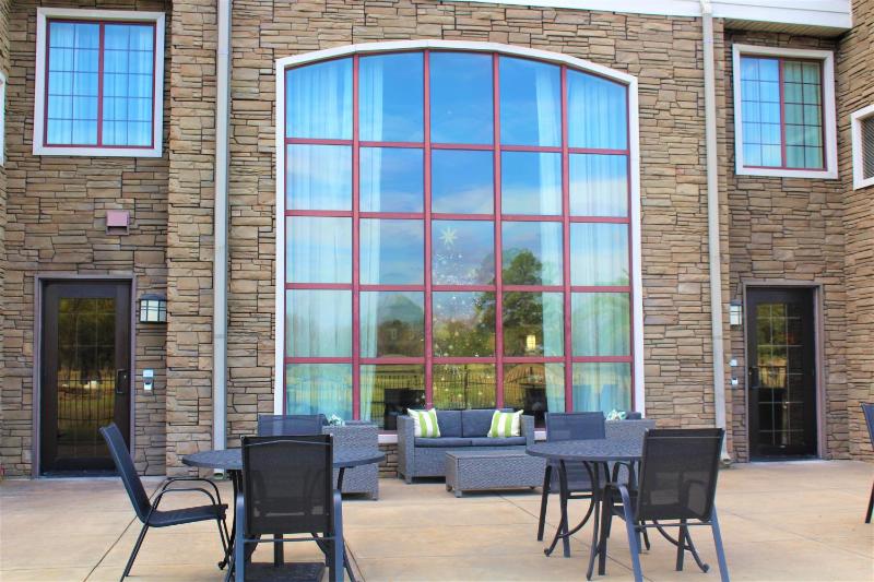 Staybridge Suites Houston - Willowbrook By IHG - image 2