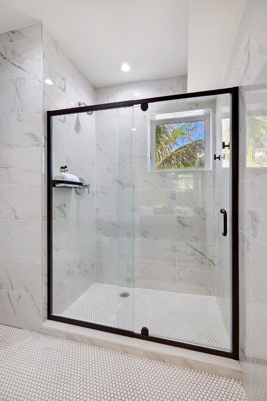 Ocean Treasure Beachside Suites - image 48