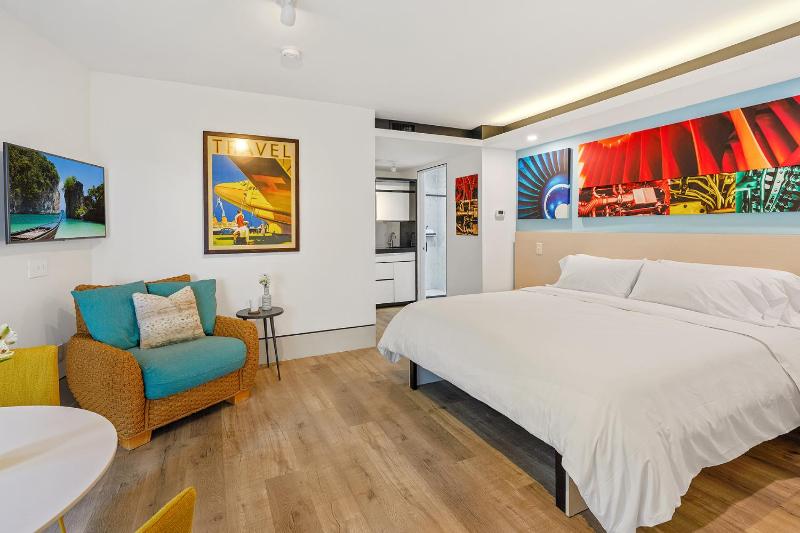 Ocean Treasure Beachside Suites - image 33