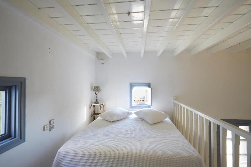 Maisonette with Sea View image 3