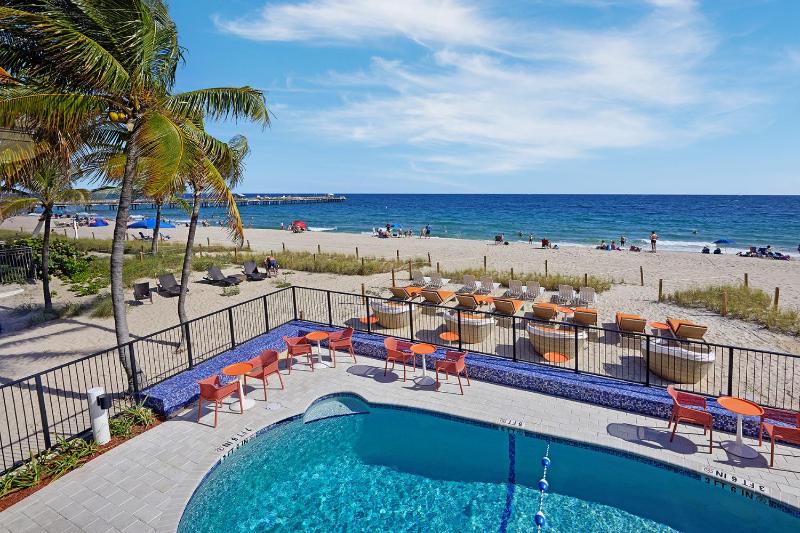 Ocean Treasure Beachside Suites - image 6