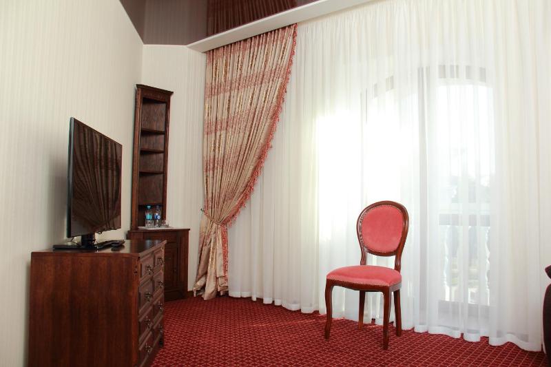 Suite with Panoramic View image 4