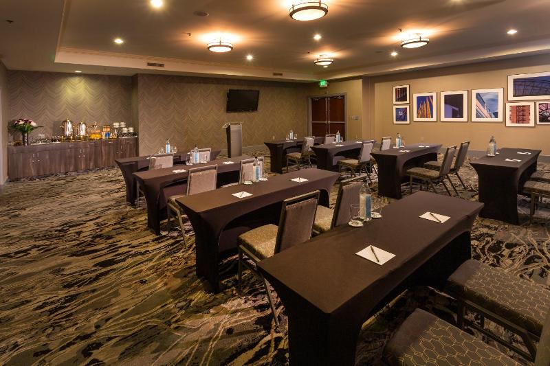 Silver Cloud Hotel - Seattle Broadway - image 16