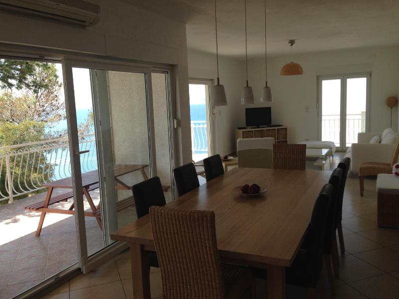 Feelgood Apartments - image 9