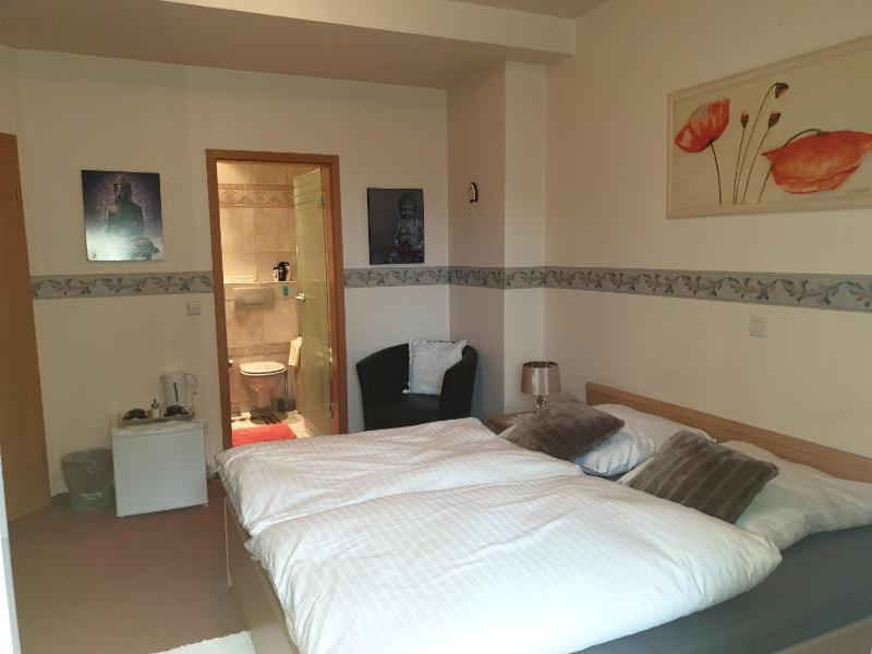 Double or Twin Room with Balcony image 3