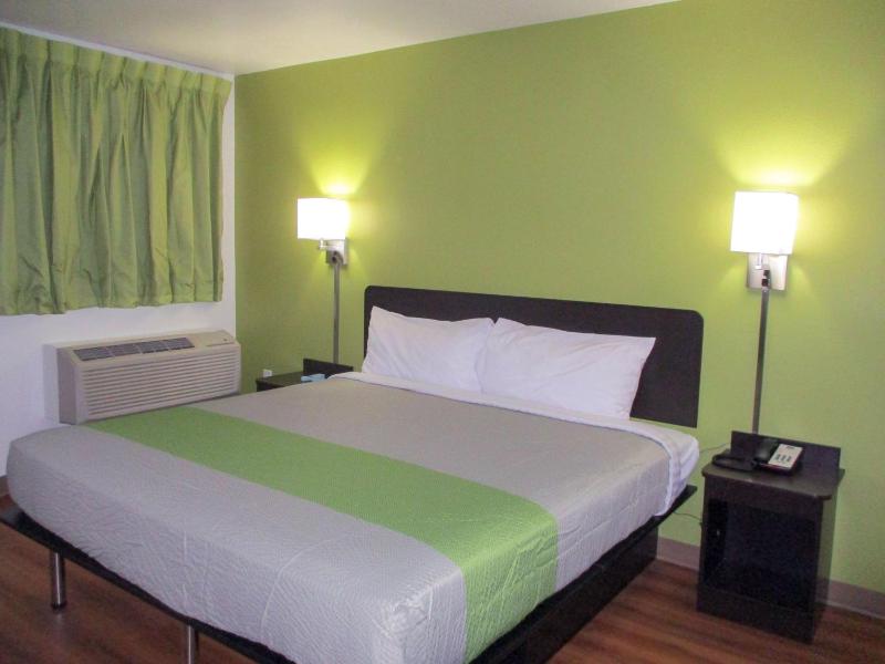 Motel 6-North Olmsted OH - Cleveland - image 36
