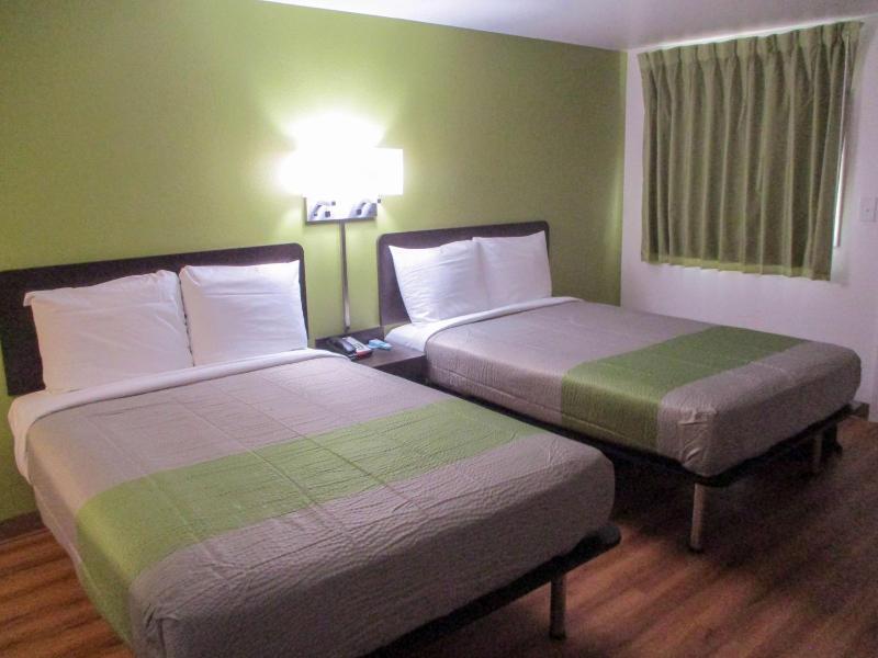 Motel 6-North Olmsted OH - Cleveland - image 28