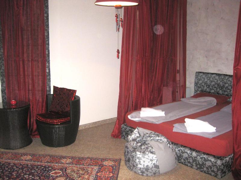 Junior Suite with Balcony and Mountain View image 4