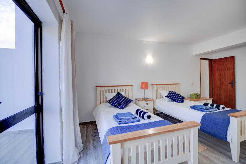 PRAINHA BEACH APARTMENT - image 3