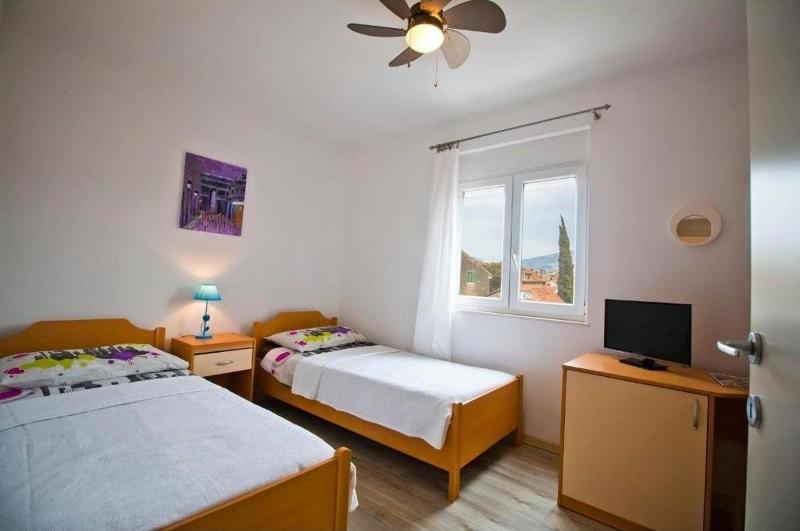 Two-Bedroom Apartment with Balcony and Sea View image 2