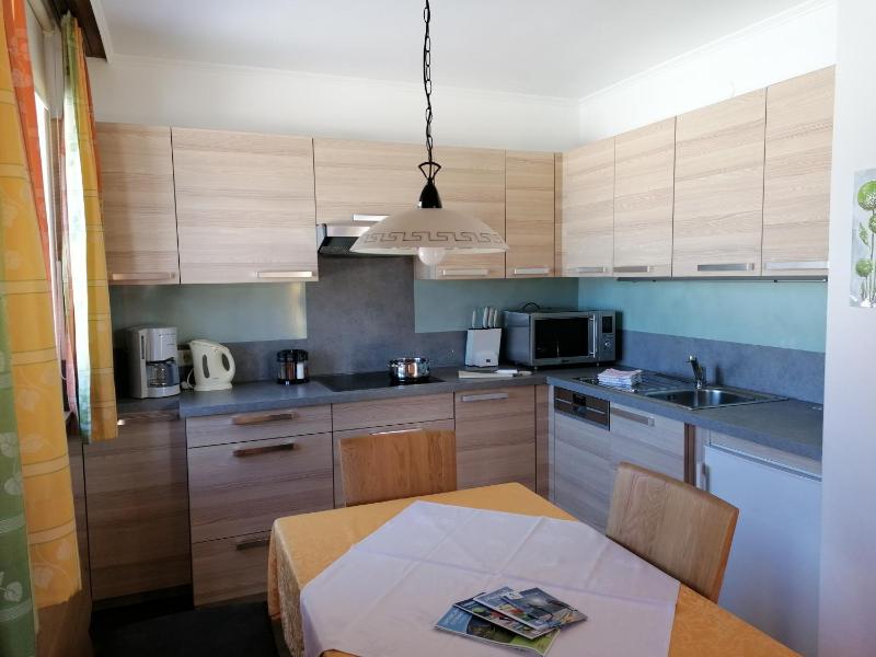 One-Bedroom Apartment with Balcony image 3
