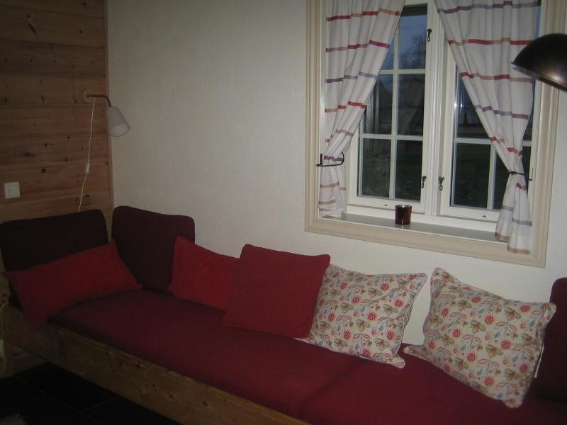 One-Bedroom Cottage image 4