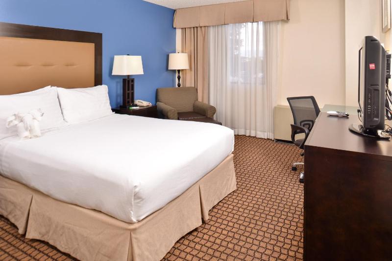 Double Room - Non-Smoking  image 1