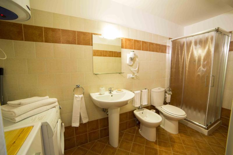 Deluxe Apartment image 3