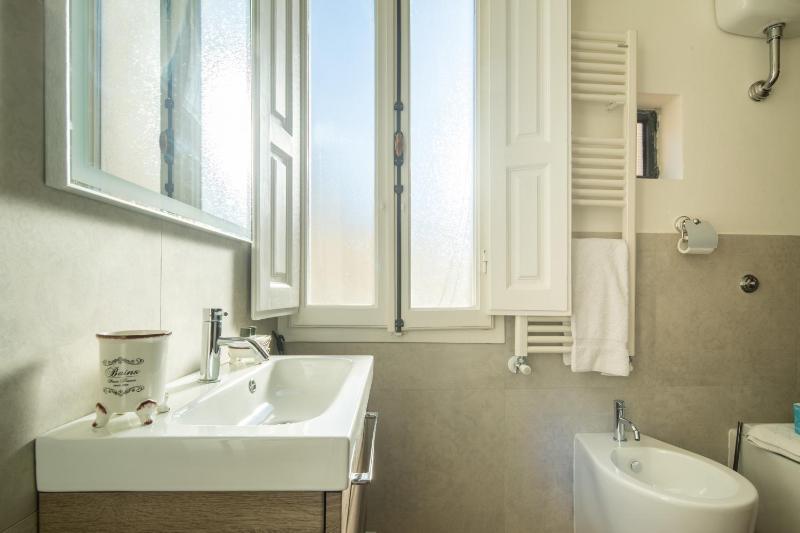 Santo Spirito Bright Flat by Mmega - image 7