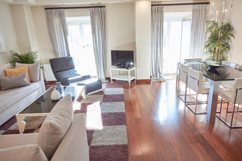 Apartamentos La Bola Suite - image 17