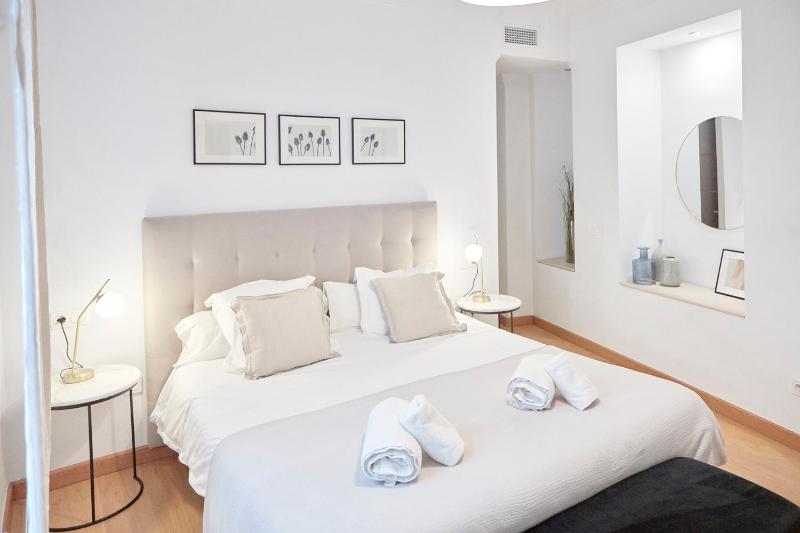 Apartamentos La Bola Suite - image 32