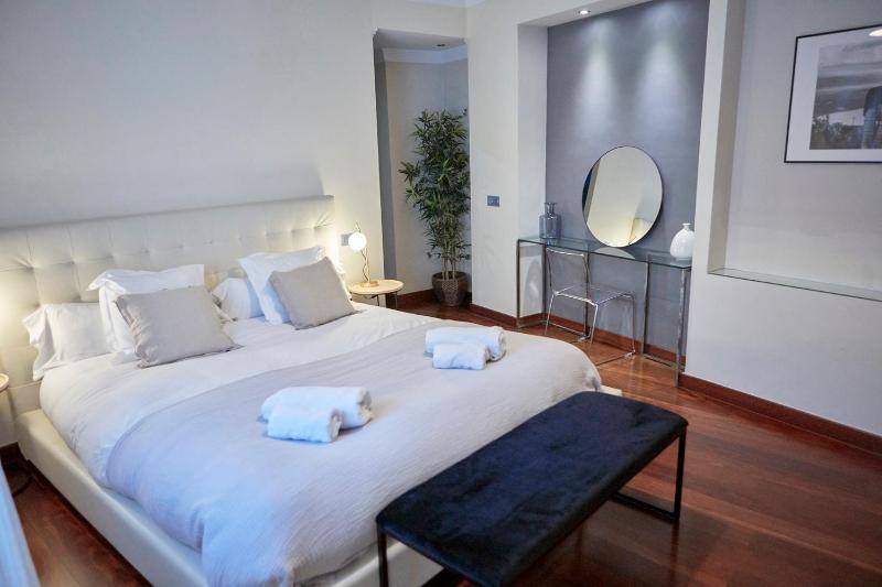 Apartamentos La Bola Suite - image 38