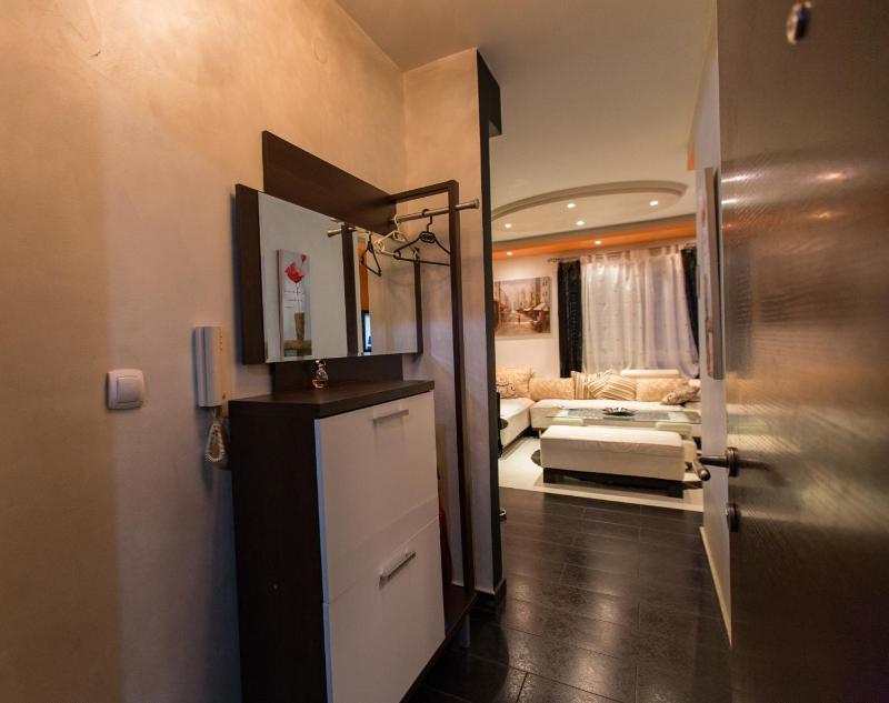 Lamela Brilliant Apartment - image 16