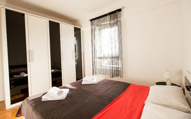 Lamela Brilliant Apartment - image 11