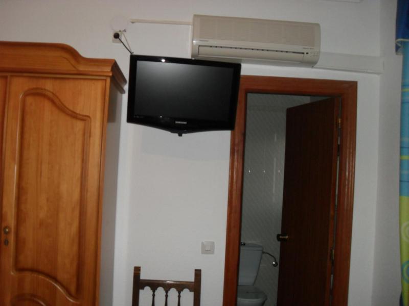 Triple Room image 3