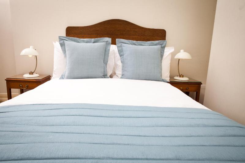 Single Room with Balcony image 3