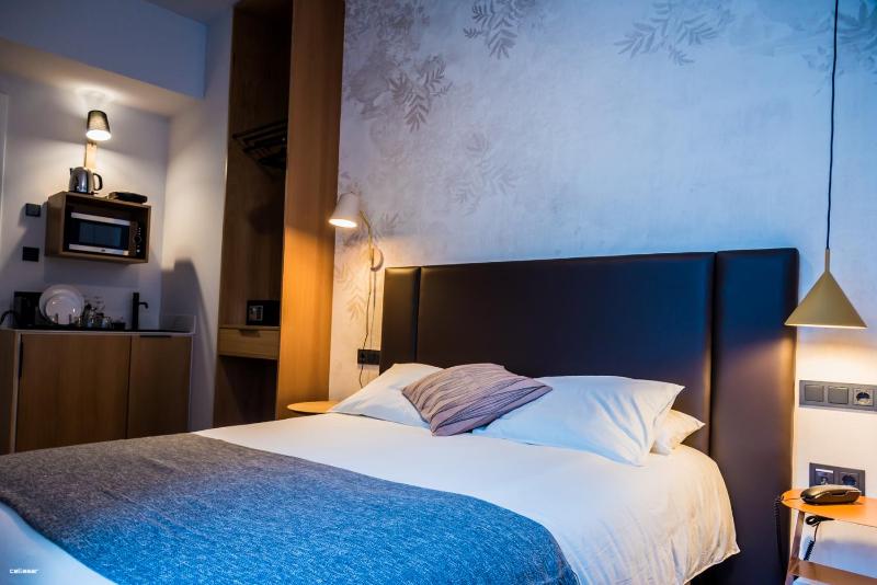 Superior Double Room image 4