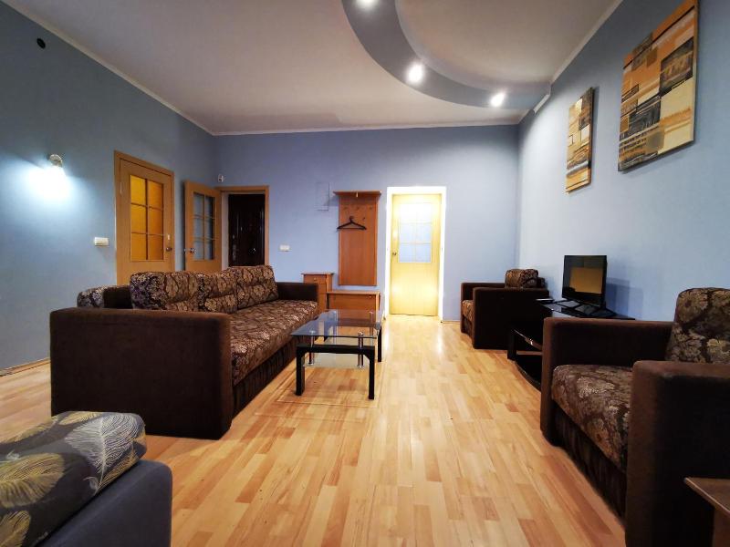 One-Bedroom Apartment with Balcony image 1
