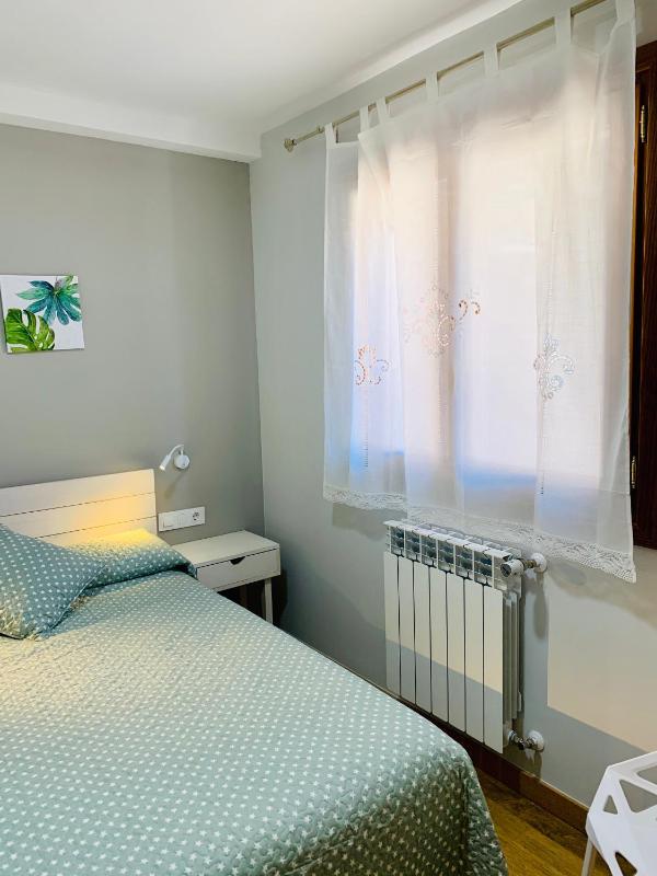 Apartment with Mountain View image 4