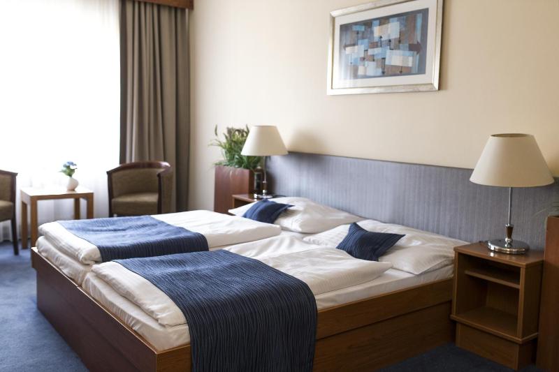 Double Room image 1
