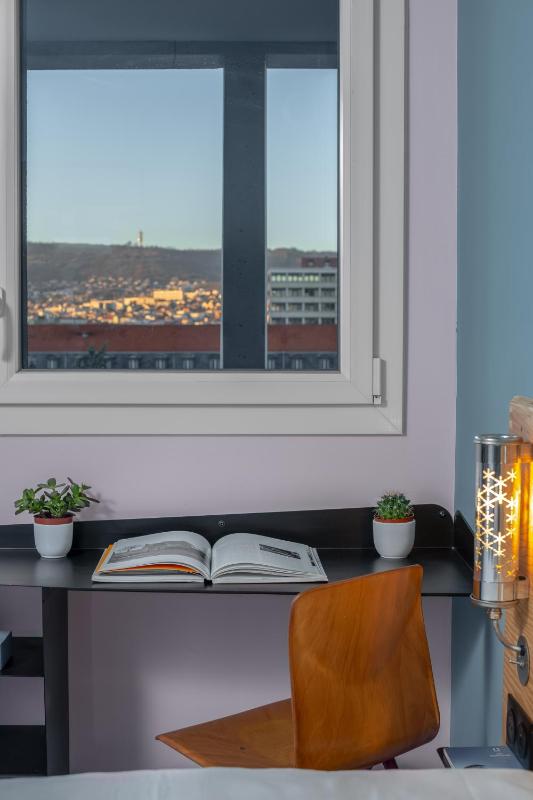 Eklo Hotels Clermont-Ferrand Centre Gare - image 30